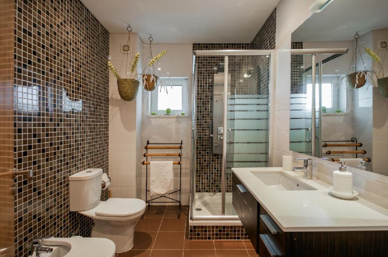 Uauhome In Praia Da Rocha 300 Mt To Beach, Wifi Portimão Εξωτερικό φωτογραφία